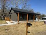 401 Hawkins St - Photo 1