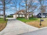 612 Lexington Cir - Photo 2