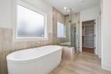 914 N Jefferson St - Photo 59