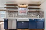 827 Burton Trl - Photo 14
