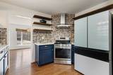 827 Burton Trl - Photo 15