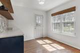 827 Burton Trl - Photo 17