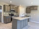 1304 Lakewalk Dr - Photo 3