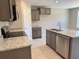 1304 Lakewalk Dr - Photo 5