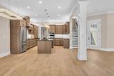 317 Flag Court - Photo 6
