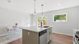 336 Woodland St - Photo 15
