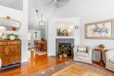138 Elaine Drive - Photo 5