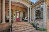 707 Farmington Dr - Photo 3