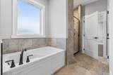 630 Bridle Path Ln - Photo 18