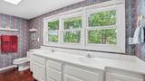 1205 Woodcrest Dr - Photo 32