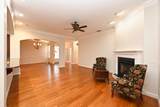 1009 Larkwood Dr - Photo 23