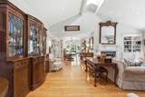 210 Battle Ave - Photo 11