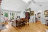 210 Battle Ave - Photo 10