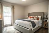 2509 Hillsboro Rd - Photo 16