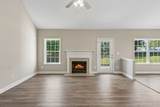 2601 Danbury Cir - Photo 9