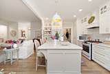 555 Station Cir - Photo 16