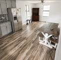 129 Oak St - Photo 3