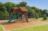8033 Brookpark Ave - Photo 27