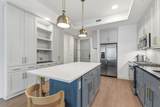 930 Commerce St - Photo 3