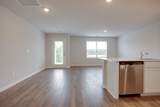 1335 Churchill Ln - Photo 5
