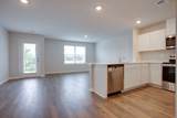 1335 Churchill Ln - Photo 6