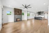 2118 Cliff Dr - Photo 5