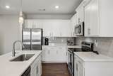 2000 Shadow Green Lane - Photo 8