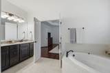 1017 Linden Isle Dr - Photo 23
