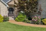 402 Five Oaks Blvd - Photo 2