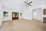 701 Oak Grove Rd - Photo 11