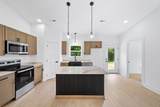 701 Oak Grove Rd - Photo 13