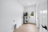 701 Oak Grove Rd - Photo 16