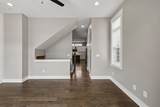 440 Merritt Ave - Photo 14