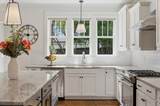 1020 Villa Pl - Photo 11