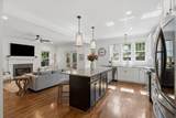 1020 Villa Pl - Photo 10