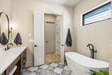 2507B Vaulx Ln - Photo 32