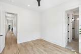2507B Vaulx Ln - Photo 47