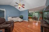 1922 Belotes Ferry Rd - Photo 2