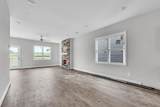 2725 Brewster Dr - Photo 10