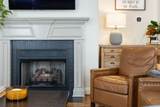 8033 Fenwick Ln - Photo 10