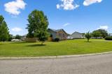 2029 Patricia Dr - Photo 3