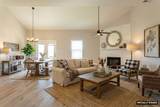 1068 Cherry Blossom Ln - Photo 13