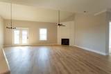 1068 Cherry Blossom Ln - Photo 14