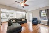406 Hobbs Dr - Photo 11
