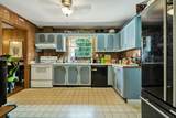 2805 Lilac Drive - Photo 8