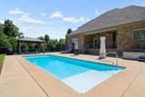 804 Twin View Dr - Photo 50