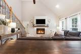 2725 Aristocrate Dr - Photo 7