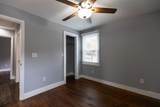 30 E Thompson Ln - Photo 11