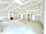 637 Spring Hill Drive - Photo 8