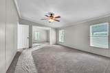 30 Barker St - Photo 8